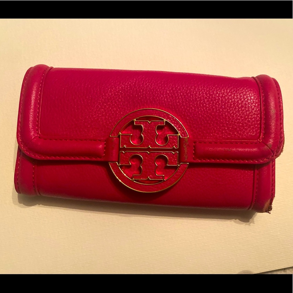 Tory Burch wallet